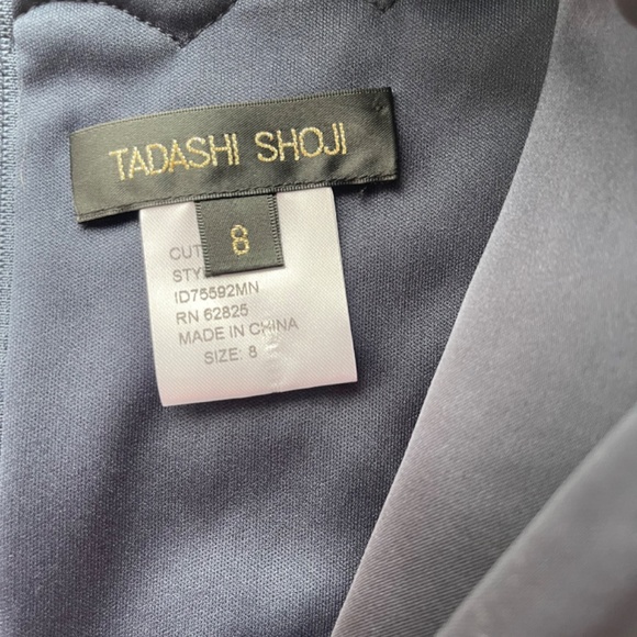 Beautiful Navy Dress with Cap Sleeves and Beaded Lace Bodice - Picture 9 of 12